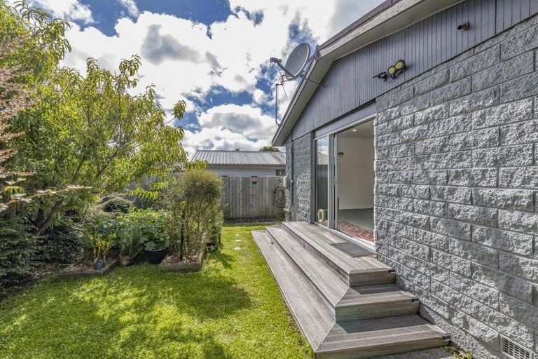 Photo of property in 2/21 Medway Street, Richmond, Christchurch, 8013