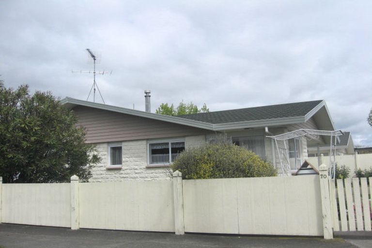 Photo of property in 70 Lee Street, Blenheim, 7201