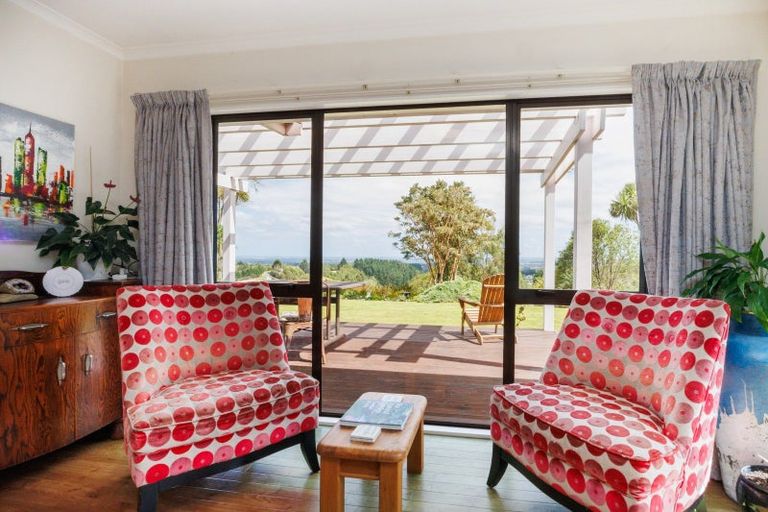 Photo of property in 102 Harrison Hill Road, Aokautere, Palmerston North, 4471