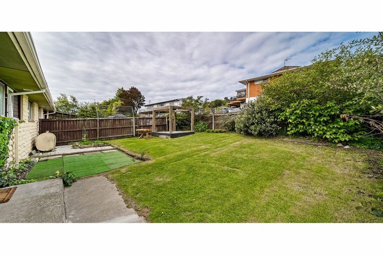 Photo of property in 2/160 Centaurus Road, Saint Martins, Christchurch, 8022