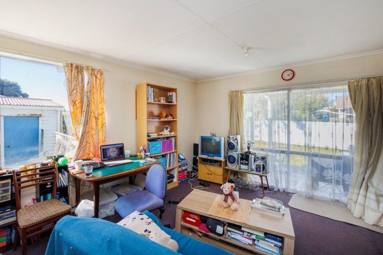 Photo of property in 45 Morgan Crescent, Levin, 5510