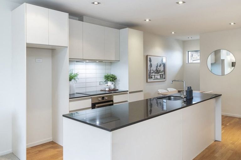 Photo of property in 32a Champion Street, Edgeware, Christchurch, 8013