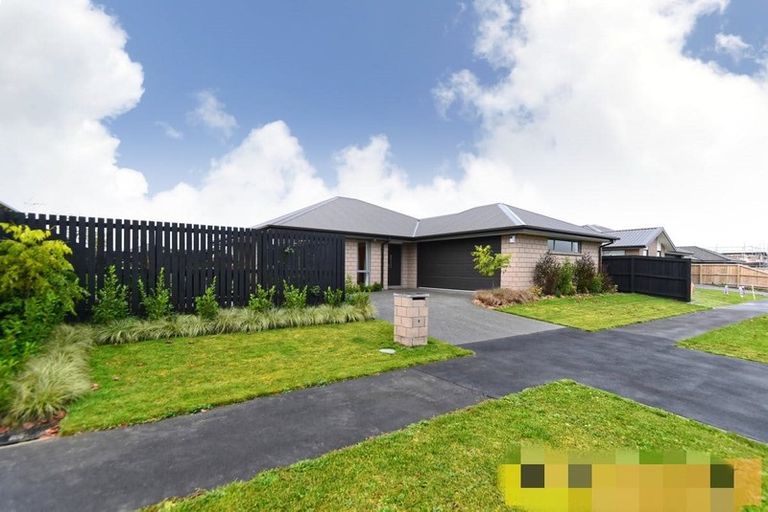 Photo of property in 8 Lockwood Street, Halswell, Christchurch, 8025