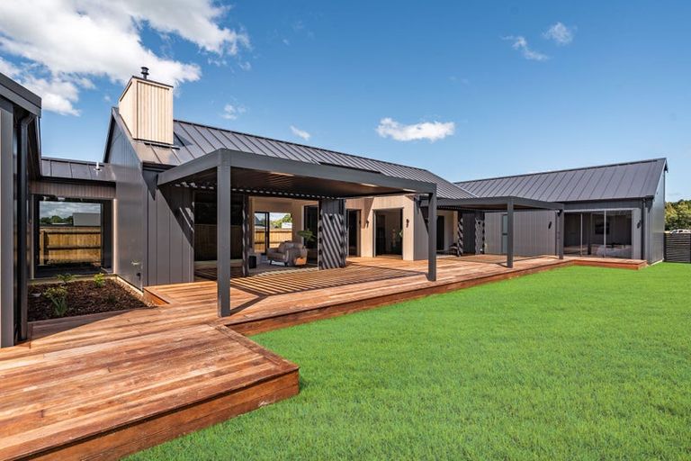 Photo of property in 36 Orchard Road, Greytown, 5712