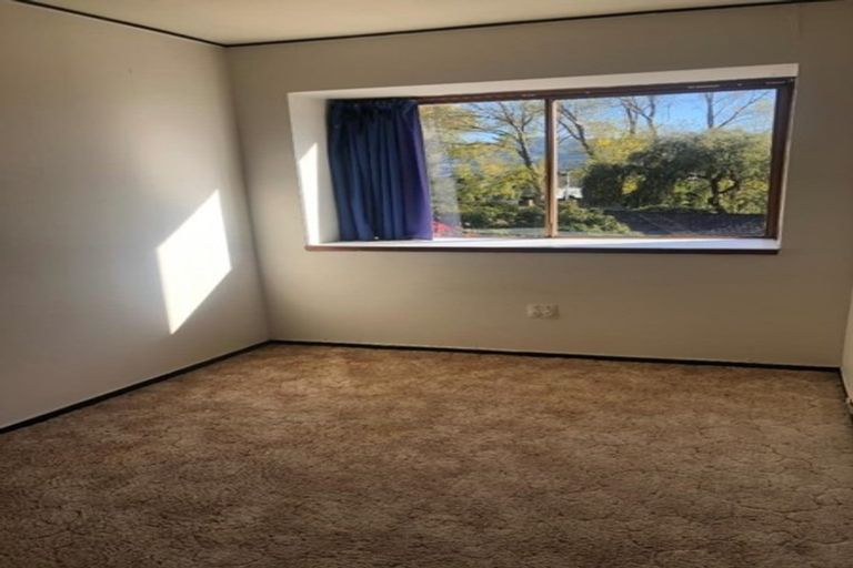 Photo of property in 33b Cleary Street, Waterloo, Lower Hutt, 5011