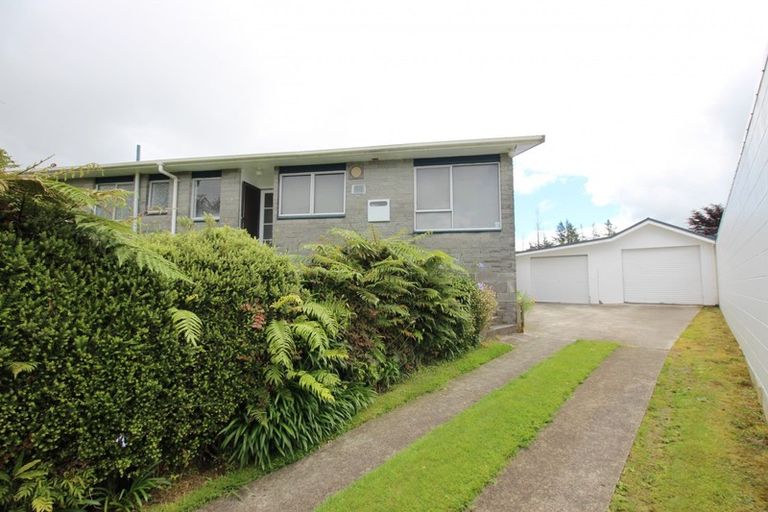 Photo of property in 18 Rewa Street, Inglewood, 4330