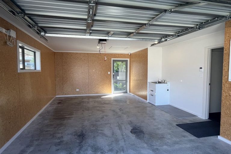 Photo of property in 10a Knowles Street, Terrace End, Palmerston North, 4410