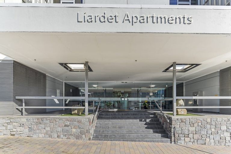 Photo of property in 22 Liardet Apartments, 303/22 Liardet Street, New Plymouth, 4310