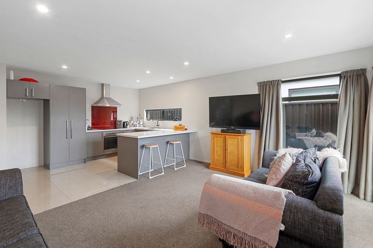 Photo of property in 15b Te Whenu Crescent, Marshland, Christchurch, 8083