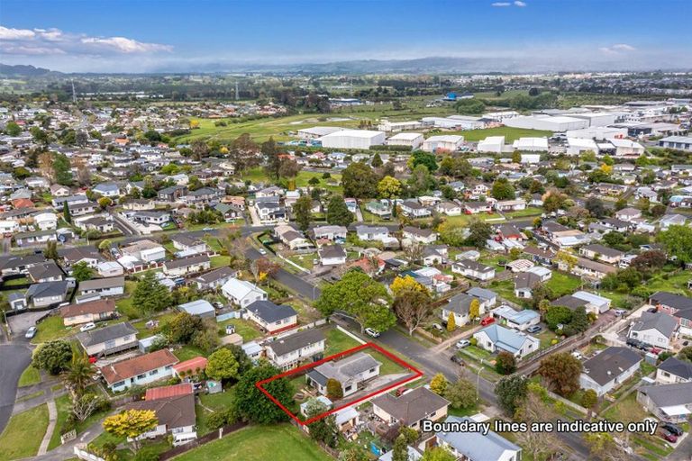 Photo of property in 18 Balloch Street, Randwick Park, Auckland, 2105