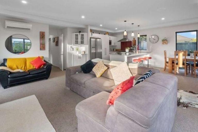 Photo of property in 5 Chandler Way, Rolleston, 7615