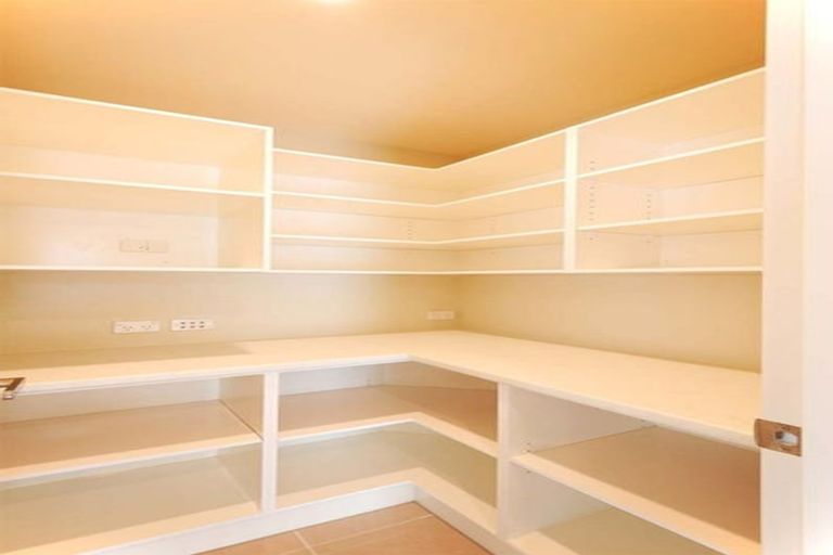 Photo of property in 77 Sutherland Drive, Kaiapoi, 7630