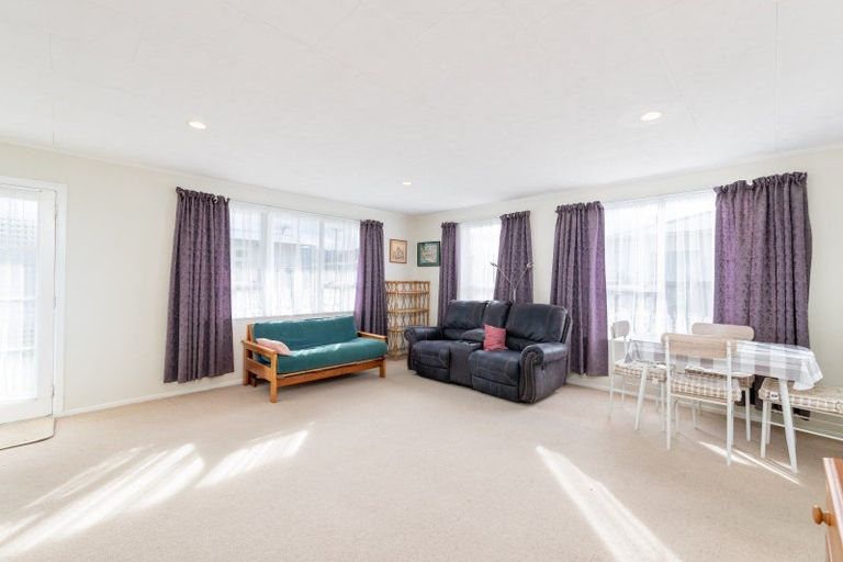 Photo of property in 69b Ward Street, Wallaceville, Upper Hutt, 5018