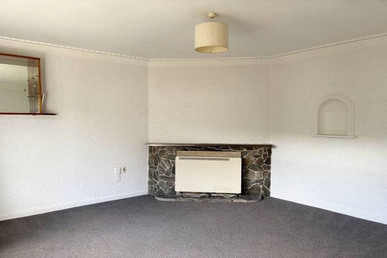 Photo of property in 8/23 Frederick Street, Waltham, Christchurch, 8011