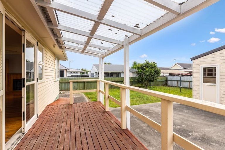 Photo of property in 55 Power Street, Levin, 5510