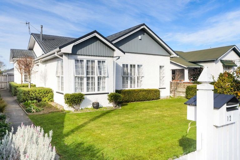 Photo of property in 12 Dahlia Street, Palmerston North, 4410