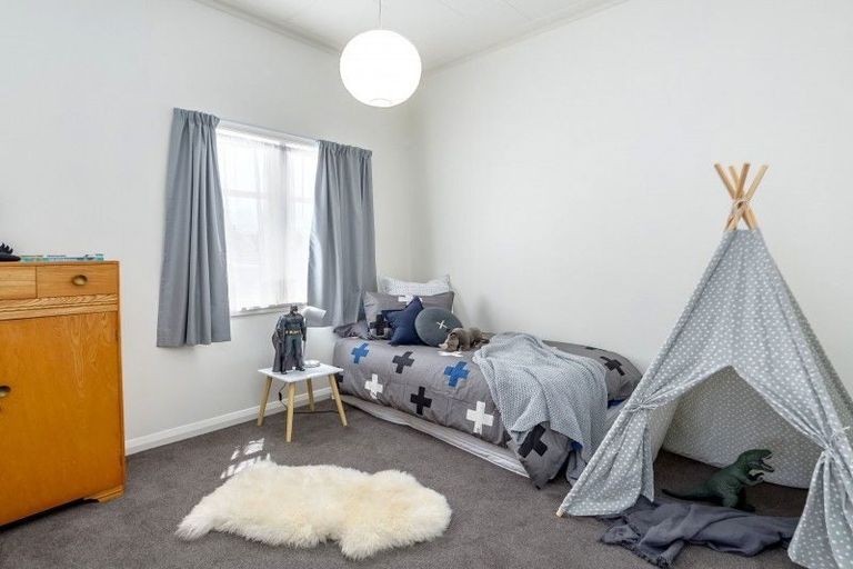 Photo of property in 436 High Street South, Carterton, 5713