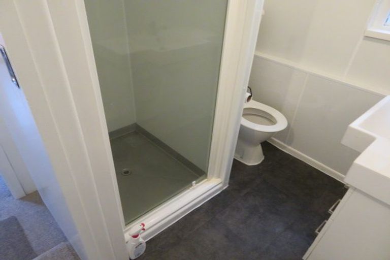 Photo of property in 1/25 Hillcrest Road, Papatoetoe, Auckland, 2025