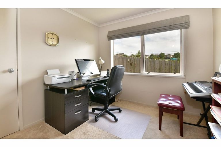 Photo of property in 34 Driftwood Drive, Red Beach, 0932