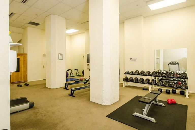 Photo of property in 23 Emily Place, Bellevue, Tauranga, 3110