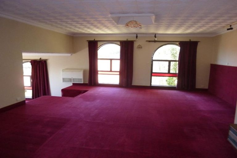 Photo of property in 8 Brigid Place, Mount Pleasant, Christchurch, 8081