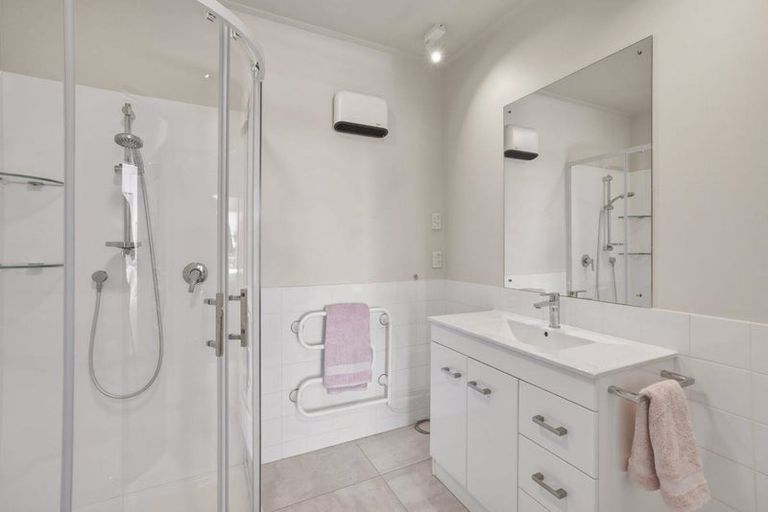 Photo of property in 11 Shelbourne Street, Nelson, 7010
