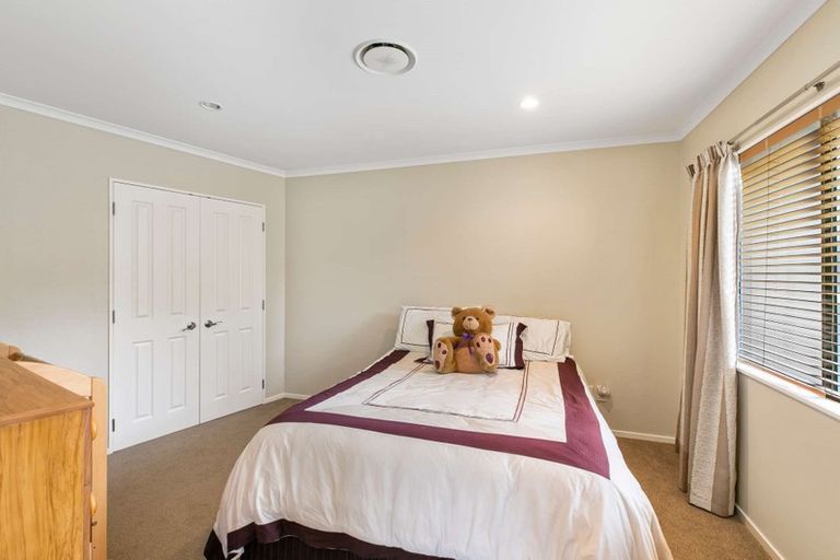 Photo of property in 15 Lockhart Place, Rototuna, Hamilton, 3210