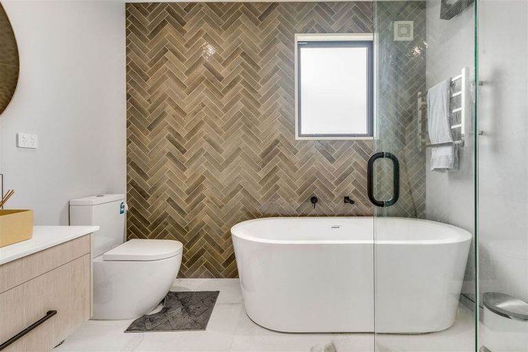 Photo of property in 2 Muirhill Street, Halswell, Christchurch, 8025