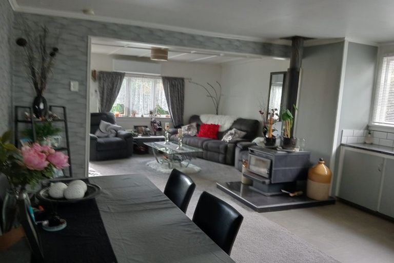 Photo of property in 1a Main Road, Tuatapere, 9620