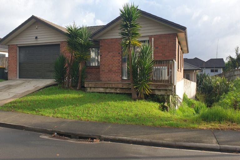 Photo of property in 10 Vino Cina Heights, Ranui, Auckland, 0612