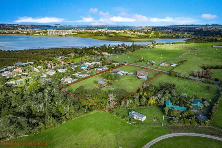 Photo of property in 70 Puriri Road, Whenuapai, Auckland, 0618