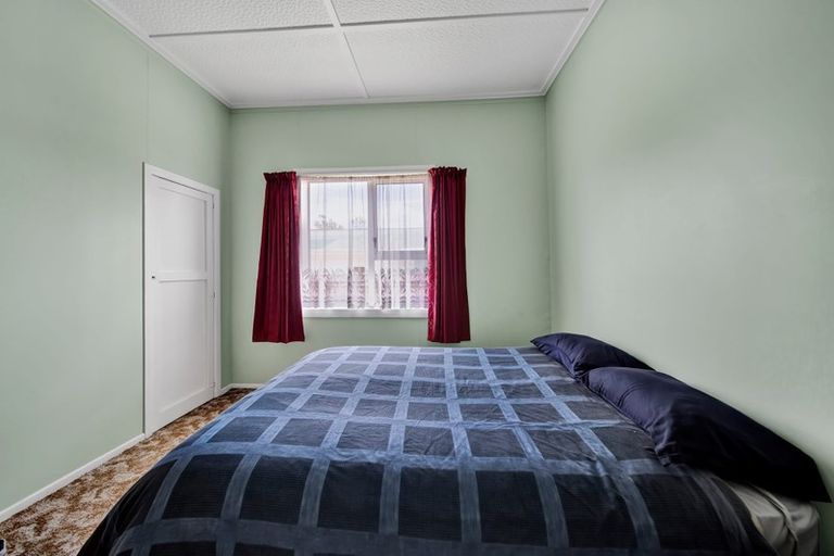 Photo of property in 11 Kent Terrace, Midhirst, Stratford, 4394