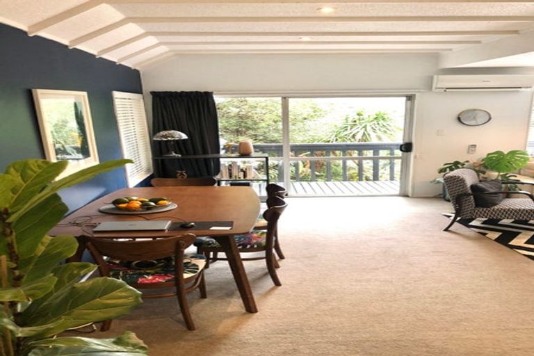 Photo of property in 1/21 Mahara Avenue, Birkenhead, Auckland, 0626