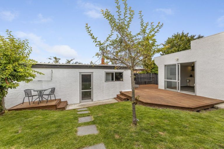 Photo of property in 135 Oakwood Avenue, Balaclava, Dunedin, 9011