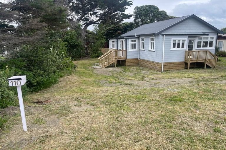 Photo of property in 110 Tutere Street, Waikanae Beach, Waikanae, 5036