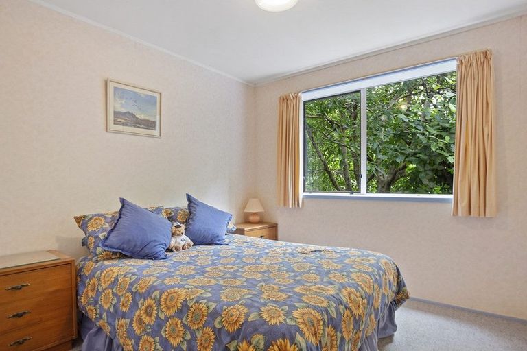 Photo of property in 9 Tirinui Crescent, Tairua, 3508
