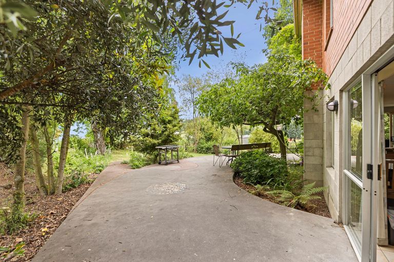 Photo of property in 37 Stratford Terrace, Wanaka, 9305