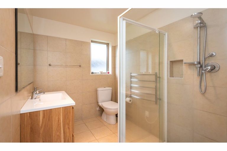 Photo of property in 65a Cleveland Street, Edgeware, Christchurch, 8013