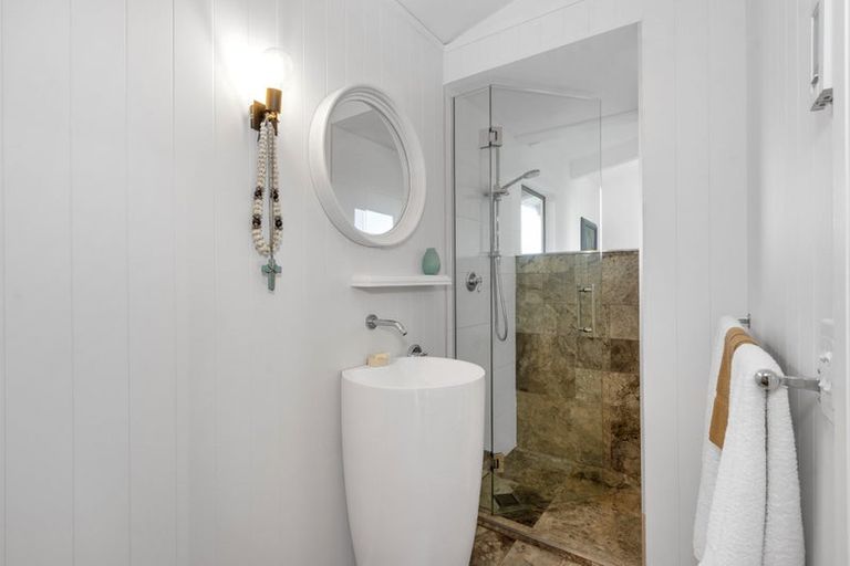 Photo of property in 20 Emerson Crescent, Diamond Harbour, Lyttelton, 8971