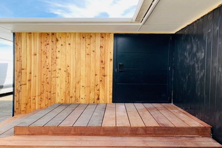 Photo of property in 1a Taupo Avenue, Mount Maunganui, 3116