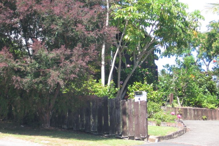 Photo of property in 4 Standish Place, Bayview, Auckland, 0629