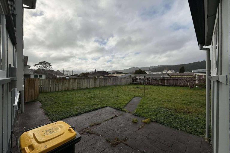 Photo of property in 7 Wainhouse Street, Stokes Valley, Lower Hutt, 5019