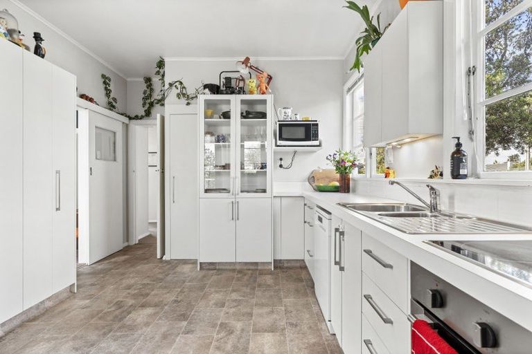 Photo of property in 11 Cooper Street, Lansdowne, Masterton, 5810