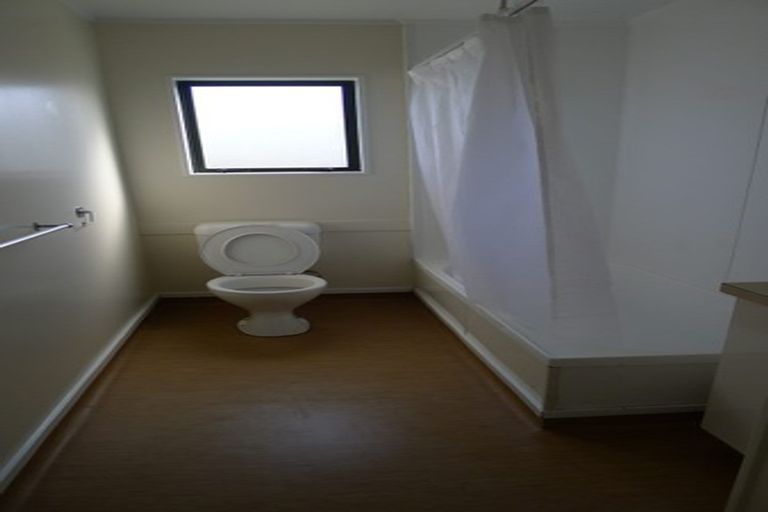 Photo of property in 37 Solveig Place, Randwick Park, Auckland, 2105