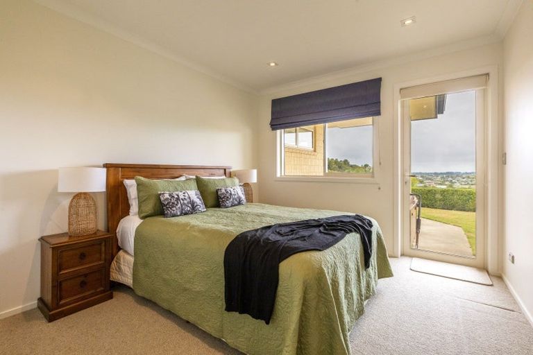 Photo of property in 118 Kent Terrace, Taradale, Napier, 4112