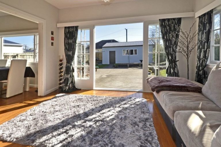 Photo of property in 241 Weston Road, St Albans, Christchurch, 8052