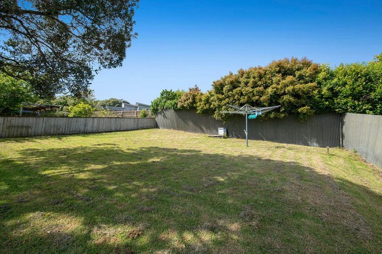 Photo of property in 12 Norfolk Road, Stanmore Bay, Whangaparaoa, 0932