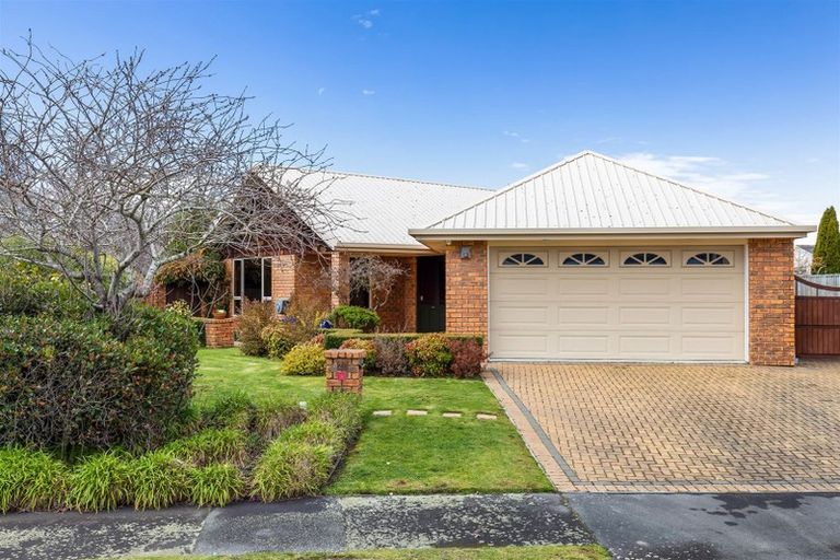Photo of property in 26 Glencullen Drive, Casebrook, Christchurch, 8051
