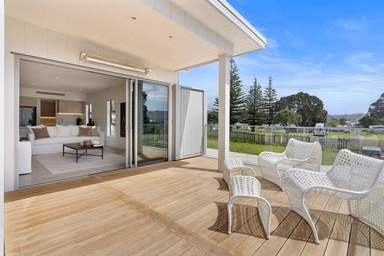 Photo of property in 124 Ranfurly Road, Whangamata, 3620