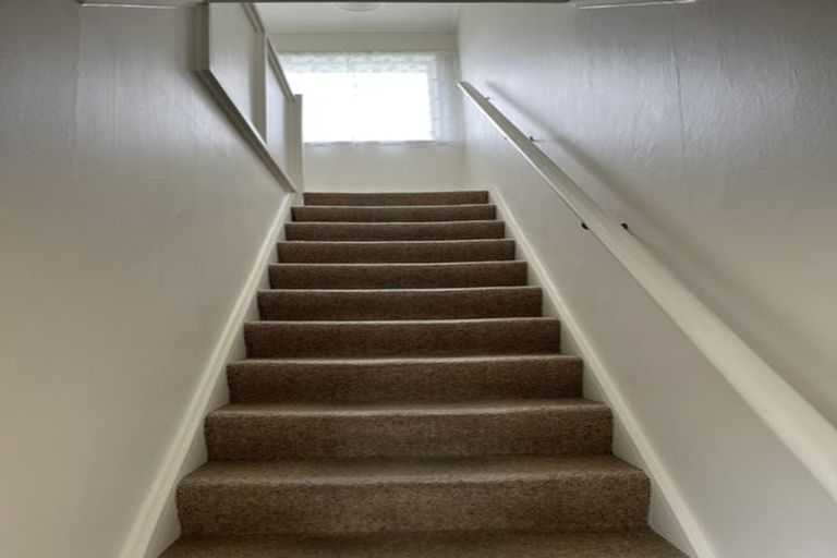 Photo of property in Shakespeare Flats, 48c Merton Street, Trentham, Upper Hutt, 5018